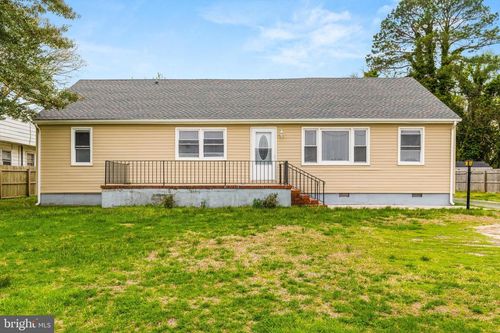 308 E Cedar Ln, FRUITLAND, MD, 21826-2242 | Card Image