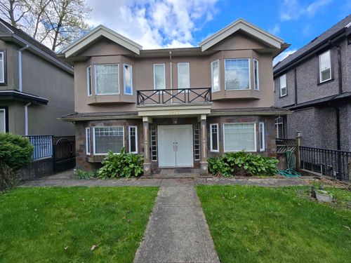 3462 Worthington Dr, Vancouver, BC, V5M3X9 | Card Image