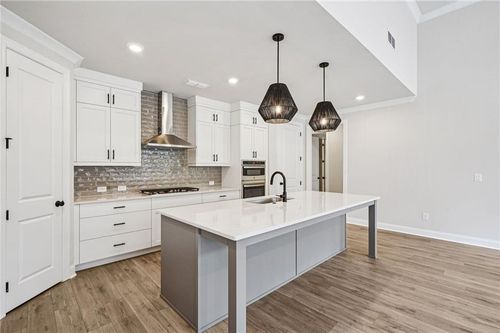 551 Pearl St, Cumming, GA, 30040-3167 | Card Image