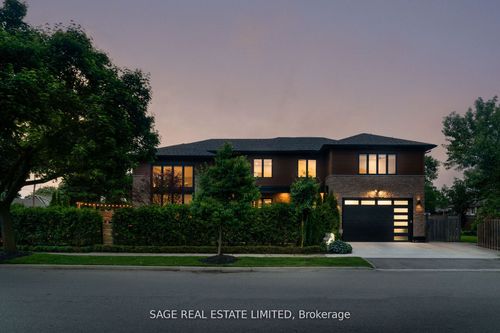 26 Wellesworth Dr, Etobicoke, ON, M9C4P7 | Card Image