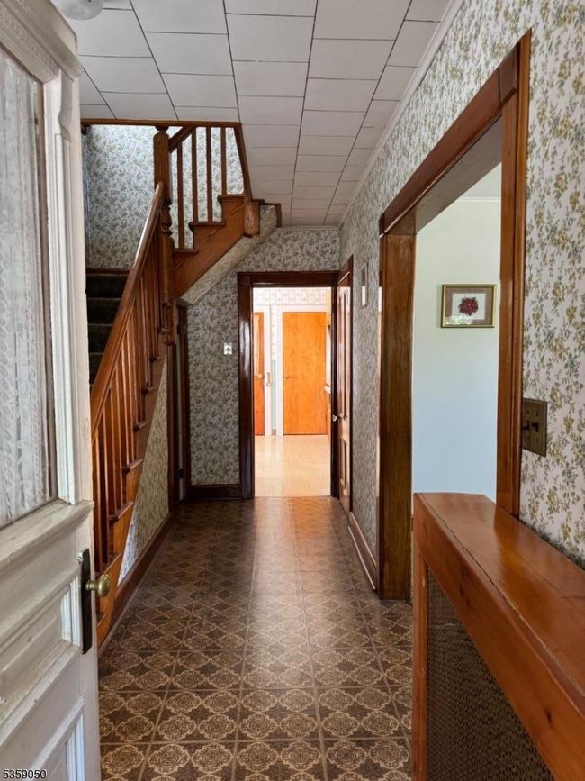 63 2 Nd Ave, House other with 4 bedrooms, 2 bathrooms and null parking in Garwood NJ | Image 4