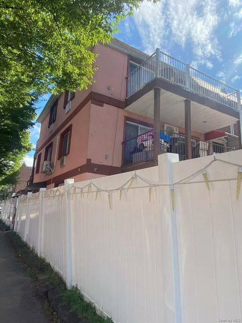 150-66 78th Ave, Flushing, NY, 11367-3437 | Card Image