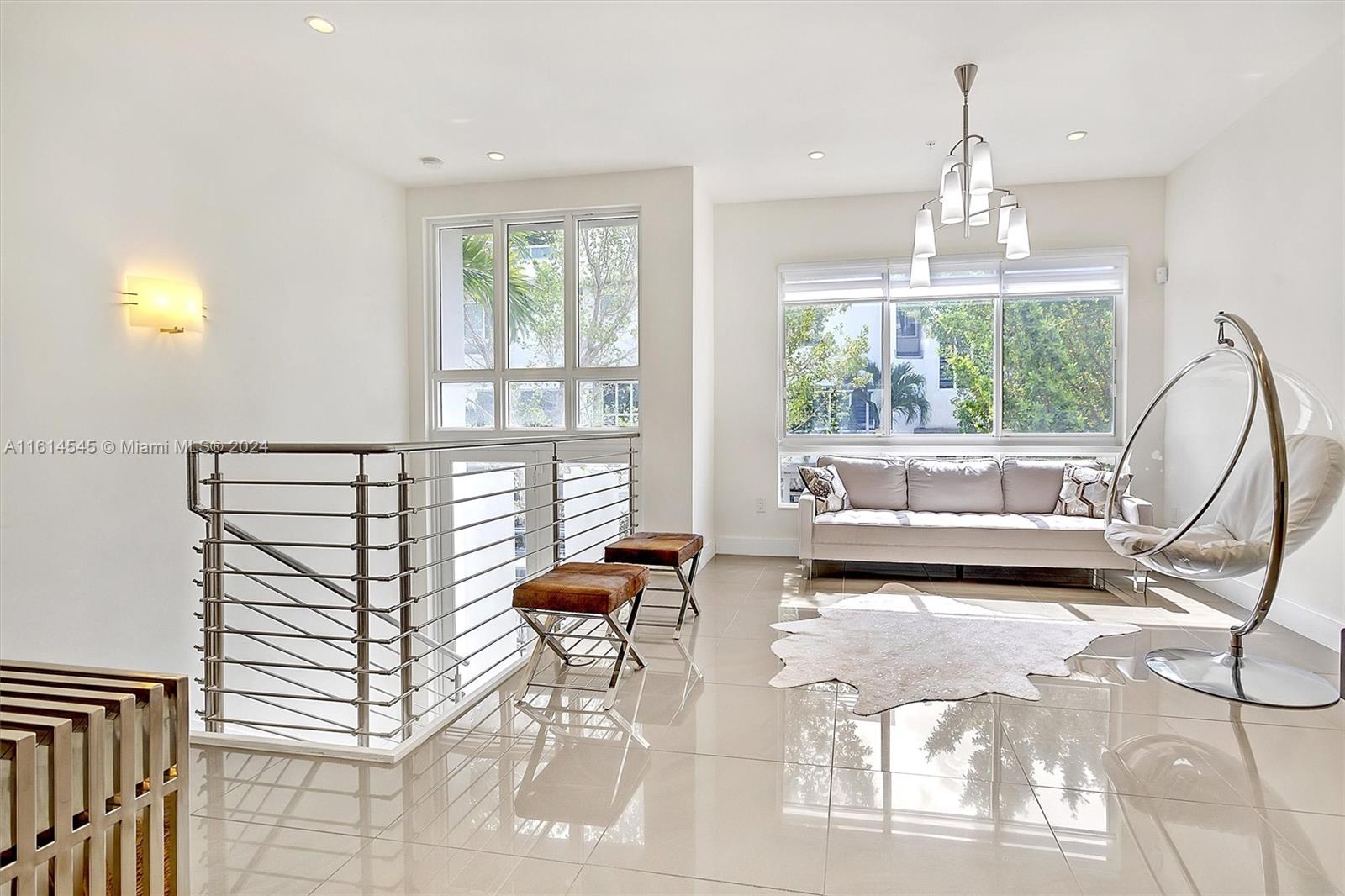 105th Ct, Doral, FL 33178