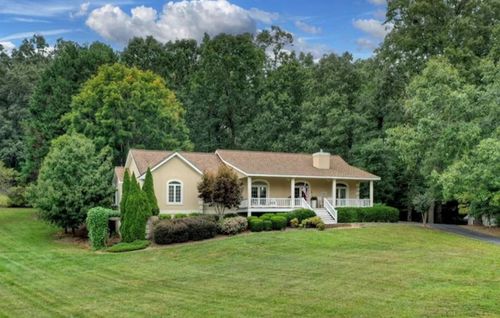 174 Oak Ln, Blairsville, GA, 30512-5566 | Card Image