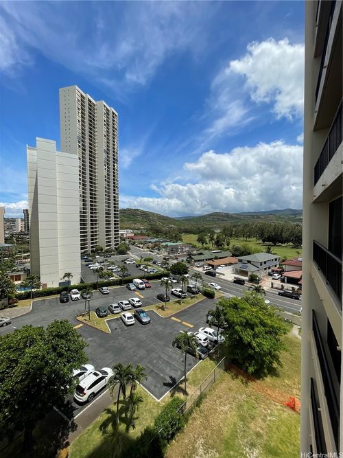 7c-3130 Ala Ilima St, Honolulu, HI, 96818-3070 | Card Image