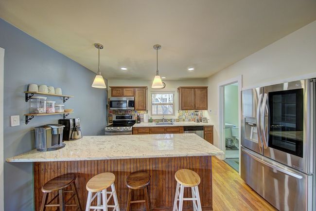 205 Cedar Cliff Loop, Home with 3 bedrooms, 2 bathrooms and 1 parking in Hunt TX | Image 16