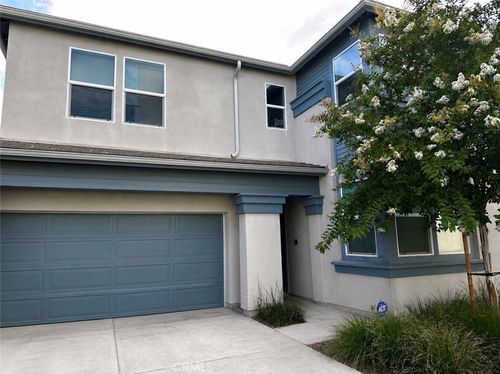 24485 Sonieta Ct, Temescal Valley, CA, 92883-5109 | Card Image
