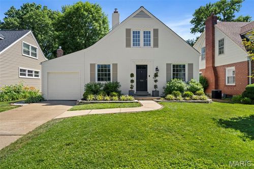 550 Locust Ct, Saint Louis, MO, 63119-3525 | Card Image