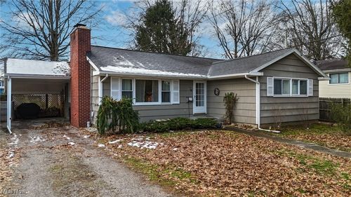 119 W 4 1/2 St, Williamstown, WV, 26187-1250 | Card Image