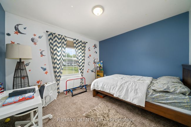 27 Charles Rd, House other with 4 bedrooms, 3 bathrooms and 8 parking in Tweed ON | Image 20