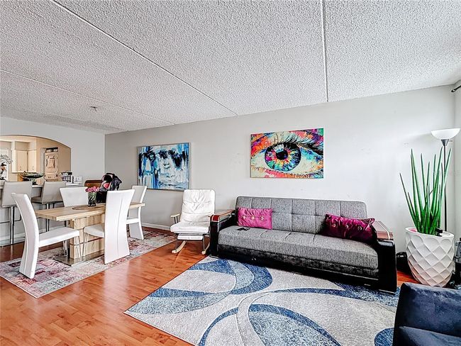 APT-312 - 6065 Nw 186 Th St, Condo with 2 bedrooms, 2 bathrooms and null parking in Hialeah FL | Image 4