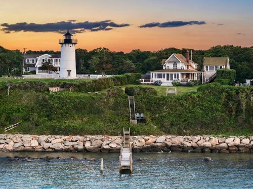 233 E Chop Dr, Oak Bluffs, MA, 02557-6853 | Card Image