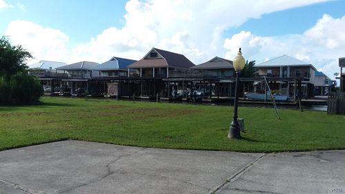 128 Mangrove Ct, Dulac, LA, 70353-2244 | Card Image