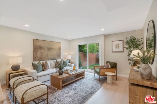 4032 Yankee Dr, Agoura Hills, CA, 91301-3540 | Card Image