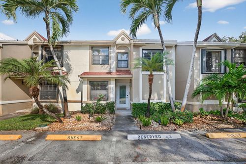 237-237 City View Dr, Fort Lauderdale, FL, 33311-9120 | Card Image