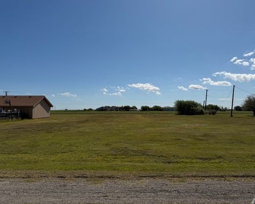 000 Country Club Blvd, Portland, TX, 78374 | Card Image