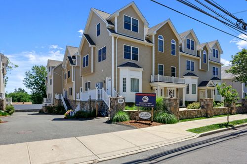 apt-10-108 Seaside Avenue, Stamford, CT, 06902 | Card Image