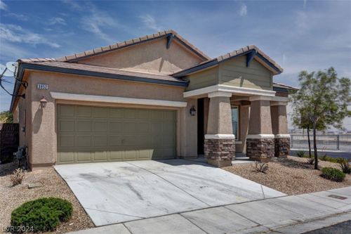 3852 Prairie Orchid Avenue, North Las Vegas, NV, 89081 | Card Image