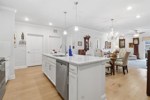 apt-8202-651 N Watters Rd, Allen, TX, 75013-5749 | Card Image