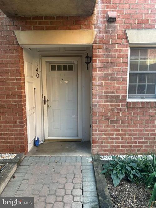 unit-140-6924 Fairfax Dr, ARLINGTON, VA, 22213-1032 | Card Image