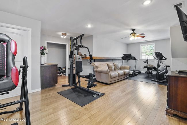 27-web-or-mls-835 Shadow View Dr-27 | Image 26