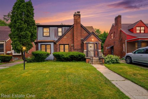 15464 Lindsay St, Detroit, MI, 48227-1522 | Card Image