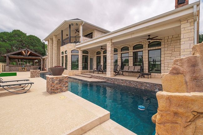 Pool | Image 76