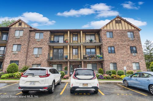 5-50 Donna Ct, Staten Island, NY, 10314-7578 | Card Image
