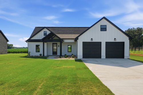 100 Hummingbird Way, Killen, AL, 35645-7586 | Card Image