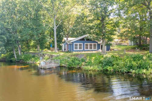 38 Pattagansett Dr, East Lyme, CT, 06333-1120 | Card Image