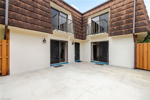 3-1418 Park Shore Cir, FORT MYERS, FL, 33901-9628 | Card Image