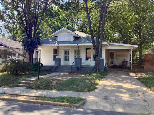 209 N Patterson St, Hot Springs, AR, 71913-3339 | Card Image