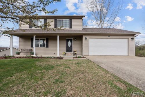 628 Olivia Dr, Cape Girardeau, MO, 63701-2740 | Card Image