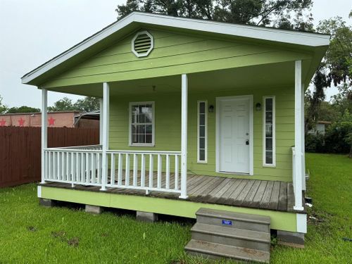 4124 Carl St, Bacliff, TX, 77518-2357 | Card Image