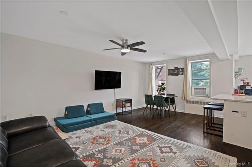 apt-2j-1 Hawley Ter, Yonkers, NY, 10701-1246 | Card Image