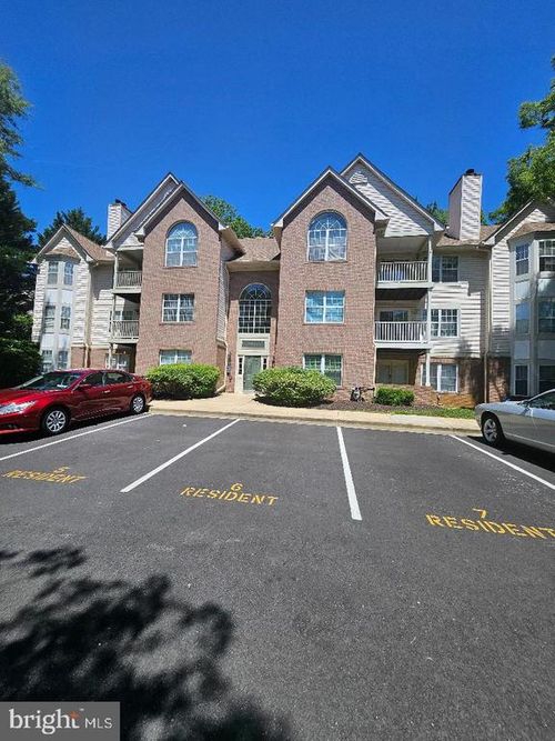 203-9811 Lake Pointe Court, UPPER MARLBORO, MD, 20774 | Card Image