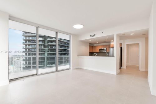 apt-3214-1050 Brickell Ave, Miami, FL, 33131-3913 | Card Image