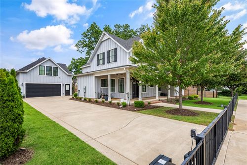 448 Sw C St, Bentonville, AR, 72712-5851 | Card Image