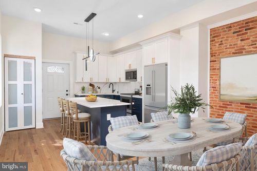 apt-1-118 E 24th St, BALTIMORE, MD, 21218-5262 | Card Image