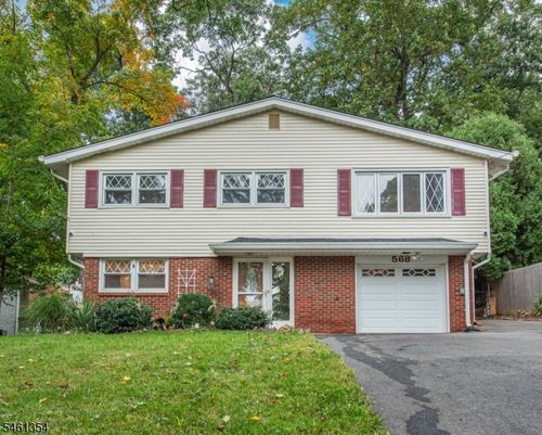 568 Stanley Pl, Landing, NJ, 07850-1422 | Card Image