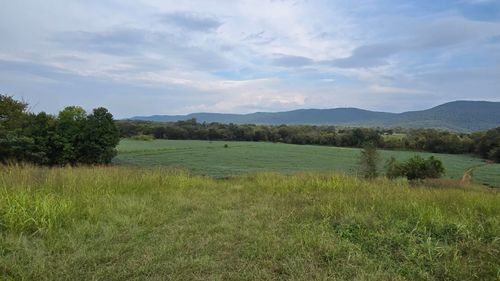 50 Upper East Valley Rd, Pikeville, TN, 37367-3923 | Card Image
