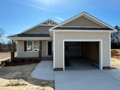 52 Grace Pond Ave, Benson, NC, 27504-5119 | Card Image