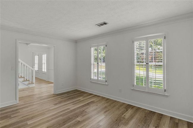 4220 Singing Post Ln Ne, House other with 5 bedrooms, 3 bathrooms and 2 parking in Roswell GA | Image 6