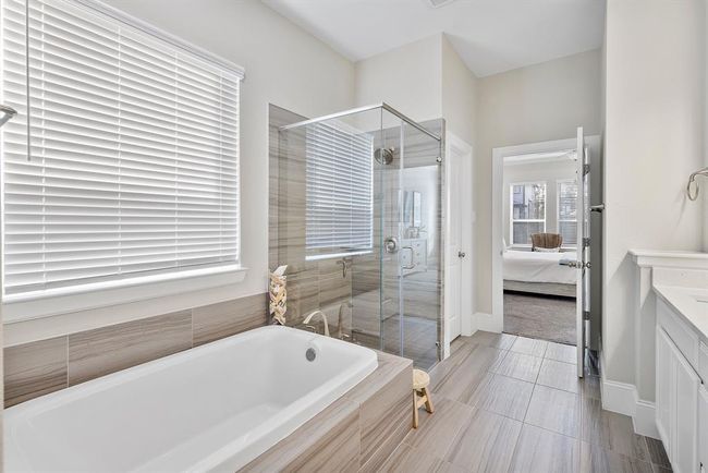3919 Dorothy Oaks Ct, House other with 4 bedrooms, 4 bathrooms and 3 parking in Spring TX | Image 31