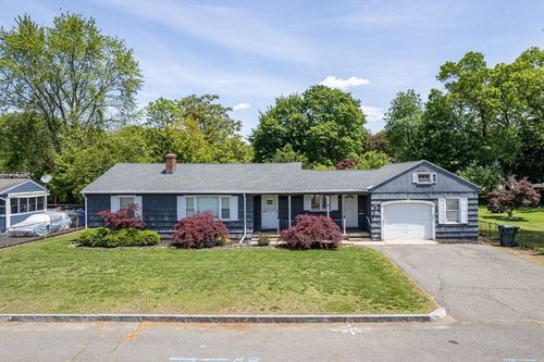 59 Kulig St, Springfield, MA, 01104-1603 | Card Image