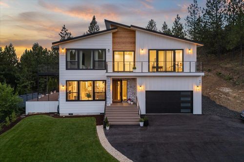 5825 N Del Rey Dr, Otis Orchards, WA, 99027-8283 | Card Image