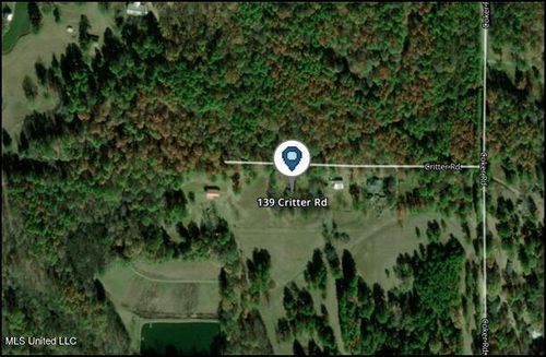 139 Critter Rd, Madison, MS, 39110-8060 | Card Image