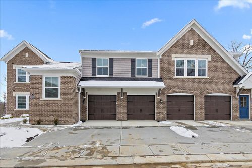 14-103-520 Foxhill Dr, Crescent Springs, KY, 41017-1578 | Card Image