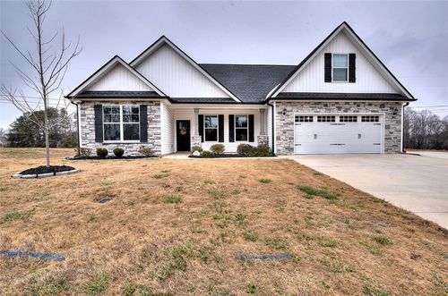 115 Carolina Dr, Piedmont, SC, 29673-7595 | Card Image