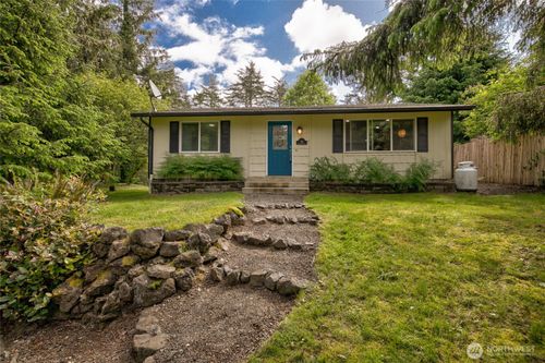 770 Duck Lake Dr Se, Ocean Shores, WA, 98569-9776 | Card Image